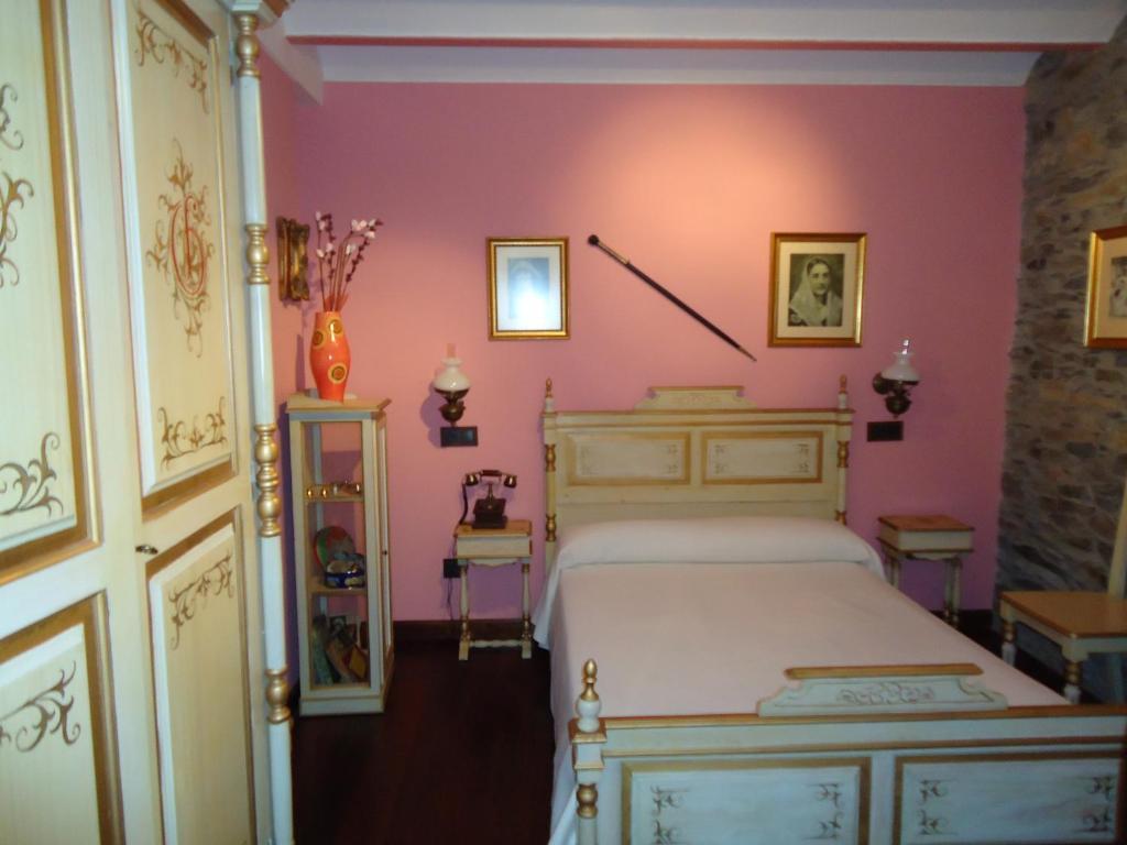 Casona El Gurugu Hotel Luarca Værelse billede